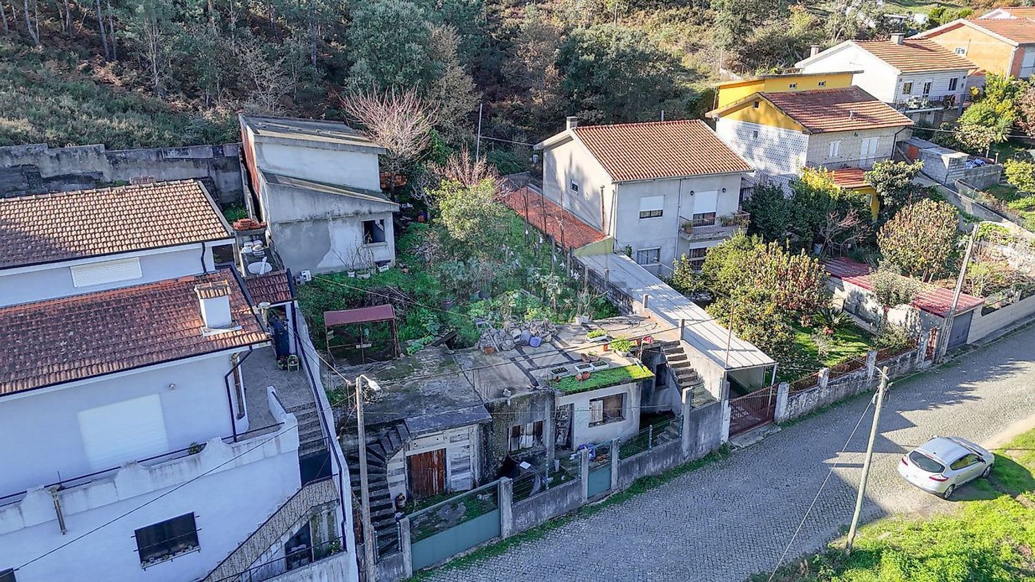 小楼房或独栋别墅出售在Rua Presa das Caleiras - 外立面