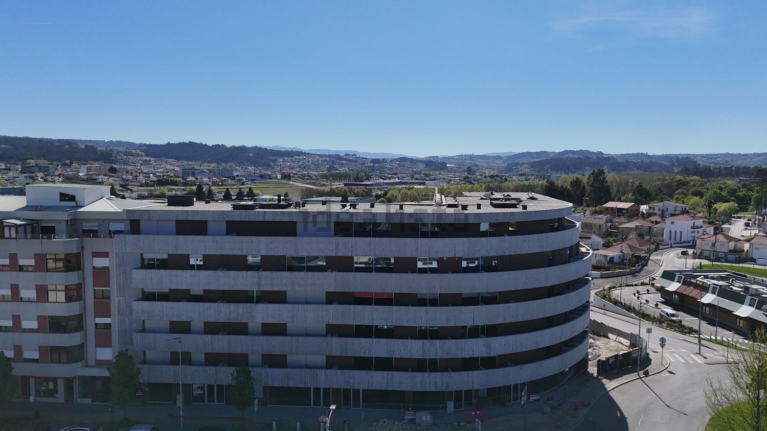 公寓 t3出售在Avenida Doutor Leonardo Coimbra, 99 - 视线