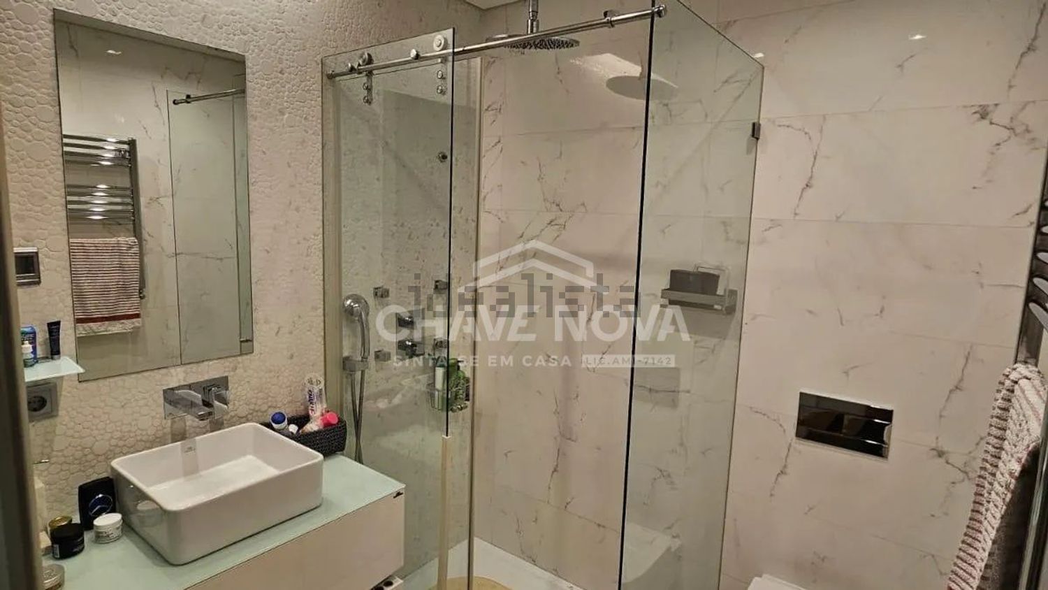 出租复式公寓在Rua do Cerro s/n - 卫生间