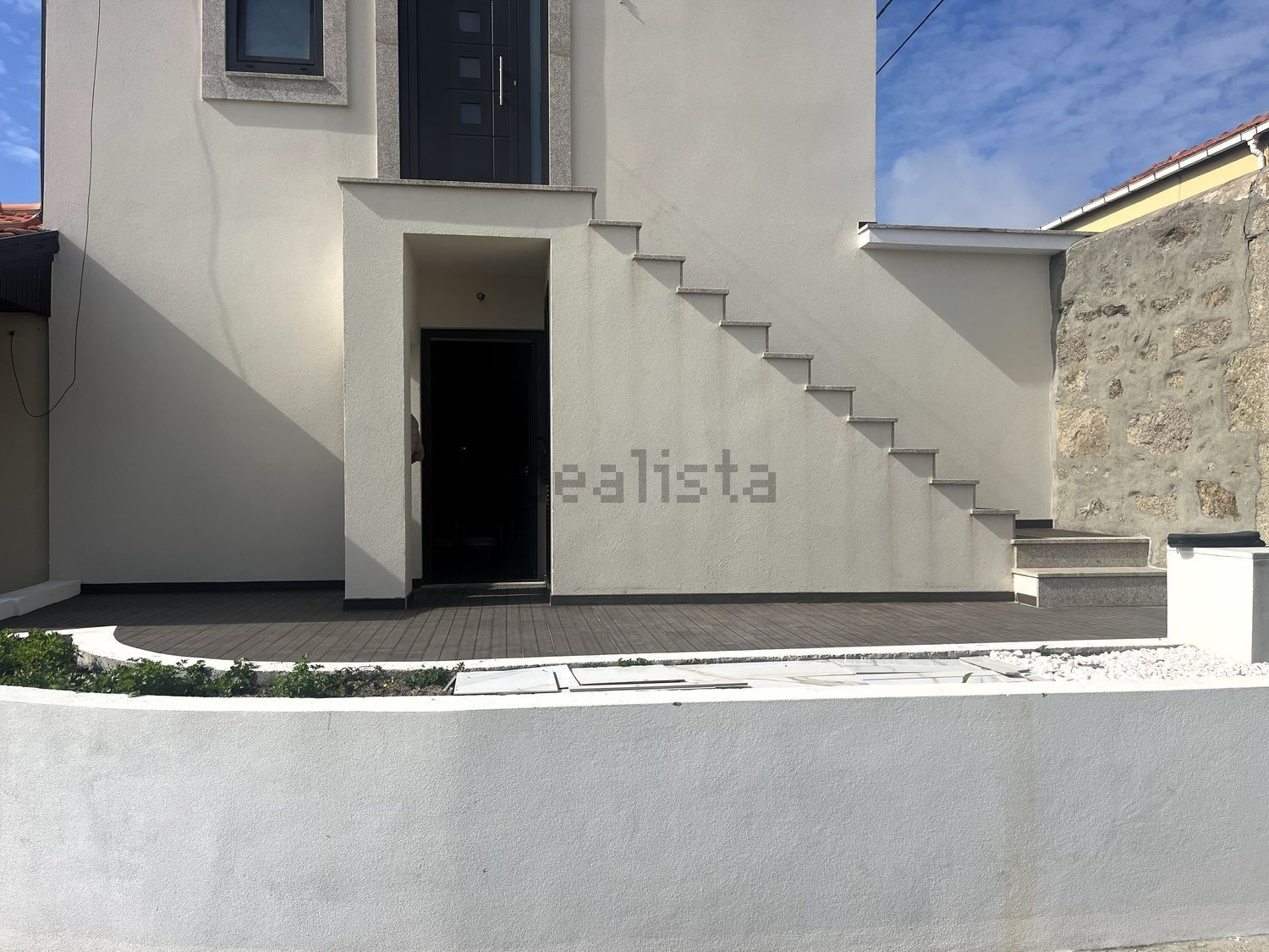 出租小楼房或独栋别墅在Travessa Rio de Vila Chã - 外立面