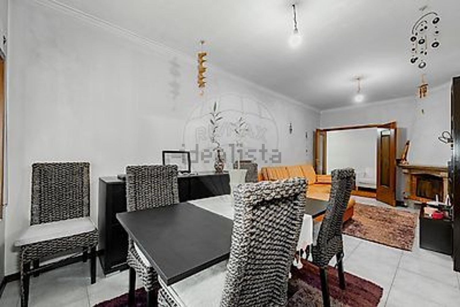 公寓 t2出售在Rua Germão Galharde, 20 - 客厅
