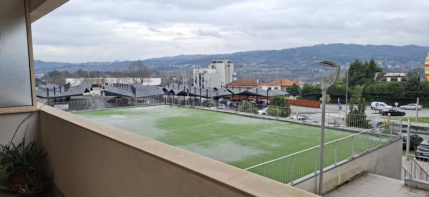 出租公寓 t2在Rua do Mercado Municipal, 17 - 阳台