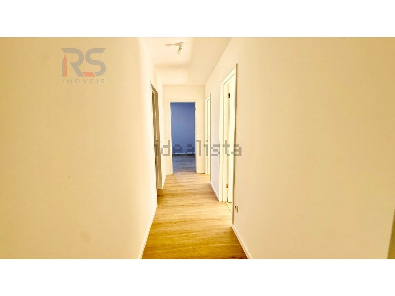 公寓 t3出售在Rua Santa Joana - 过道