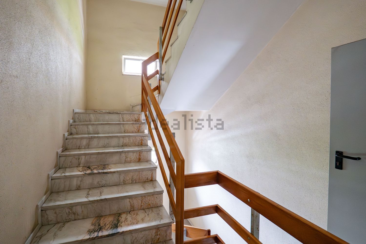 出租公寓 t3在Avenida Santo António, 16 - 详情