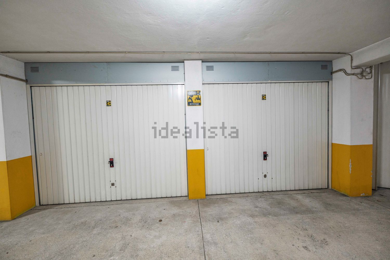 公寓 t4出售在Praceta Beato Inácio de Azevedo - 停车位