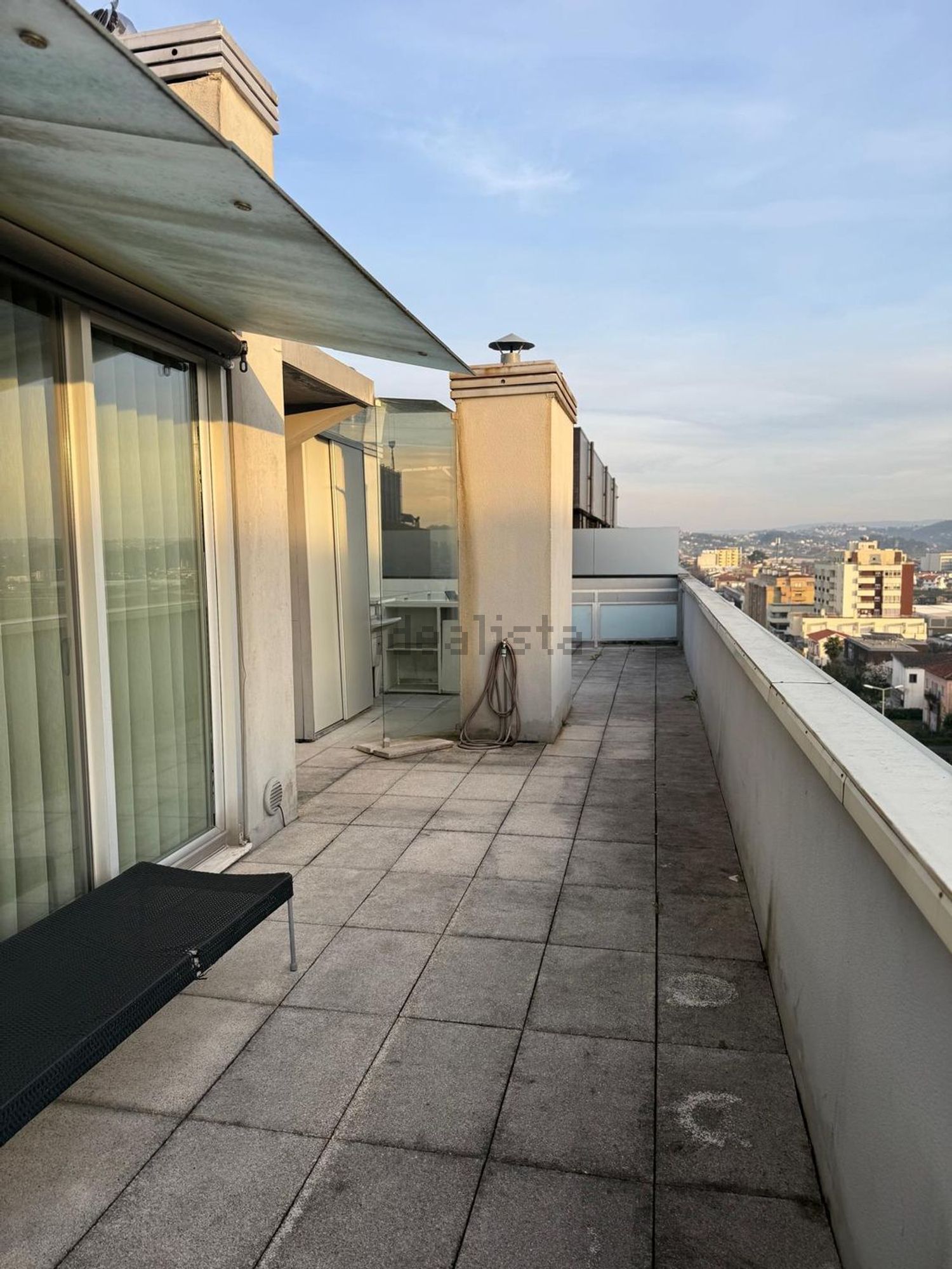 出租公寓 t3在Avenida Doutor Ribeiro de Magalhães, 1262 - 阳台