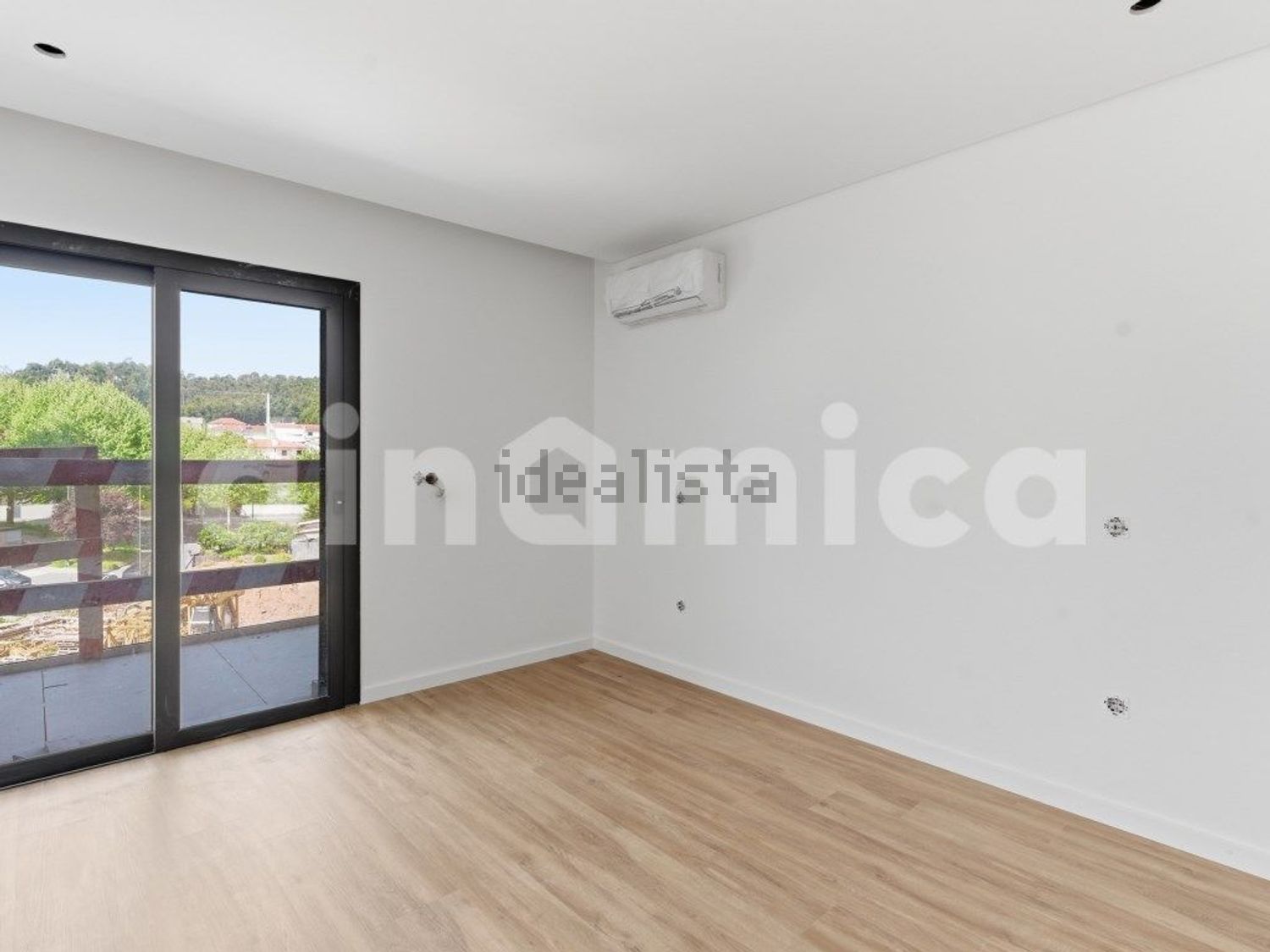 公寓 t3出售在Rua Flávia Estefânia Guimarães, 209 - 居住