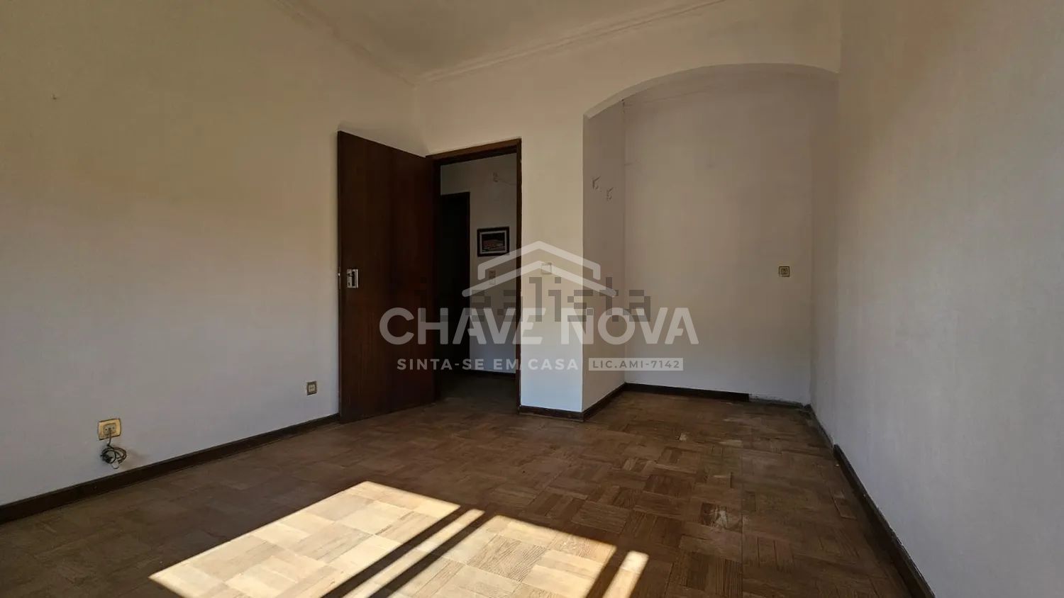 小楼房或独栋别墅出售在Rua Pedra Alta - 照片