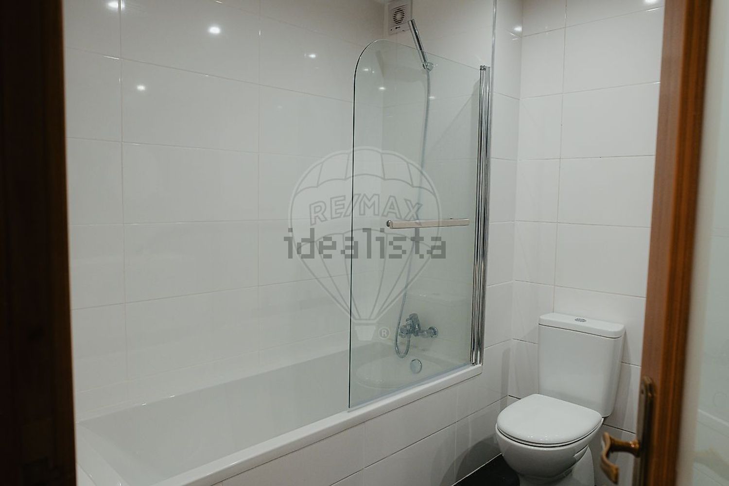 公寓 t3出售Avª Das Barreiras - Edf. Fraião Tamel (são Veríssimo), 85, 2º Andar, 4750-732, Tamel (São Veríssimo), Barcelos, Braga, 85 - 卫生间