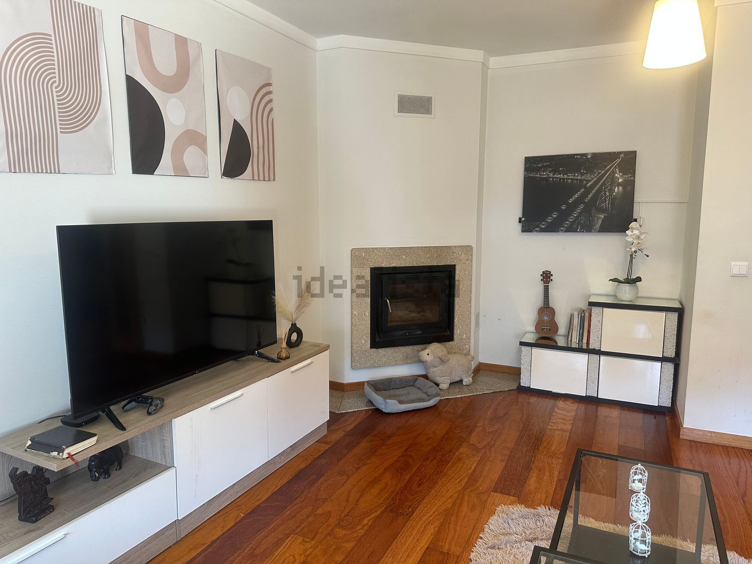 出租房间在Rua António Borges Marques Castanheiro, 68 - 客厅