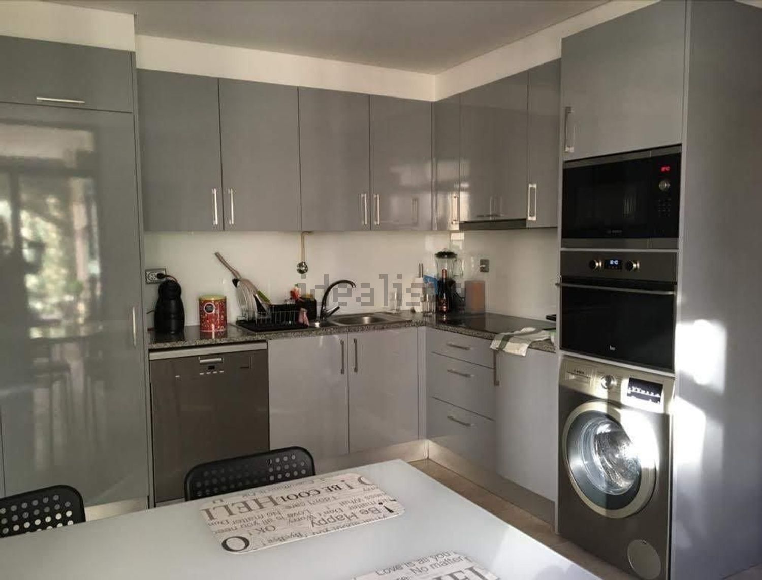 出租公寓 t3在Rua Cónego Doutor Manuel Faria, 326 - 厨房