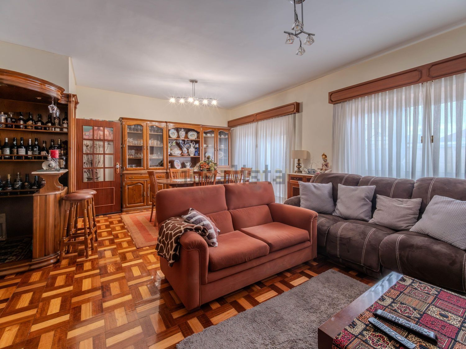 公寓 t3出售在Praça da Corujeira, 24 - 客厅