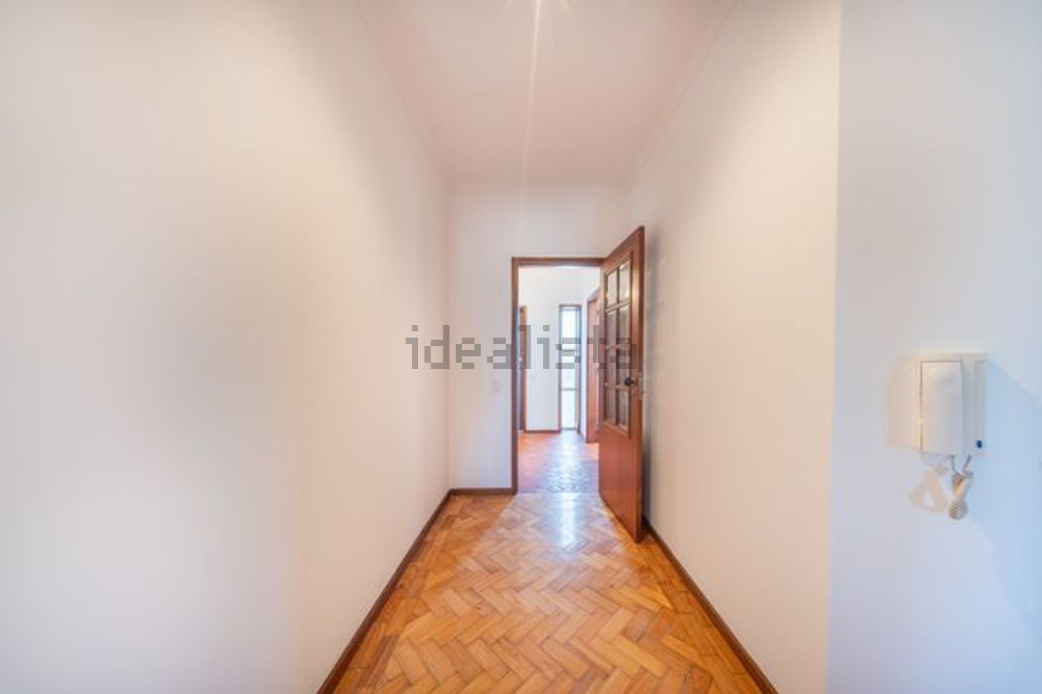 公寓 t3出售在Rua do Alto do Sobreiro, 222 - 过道