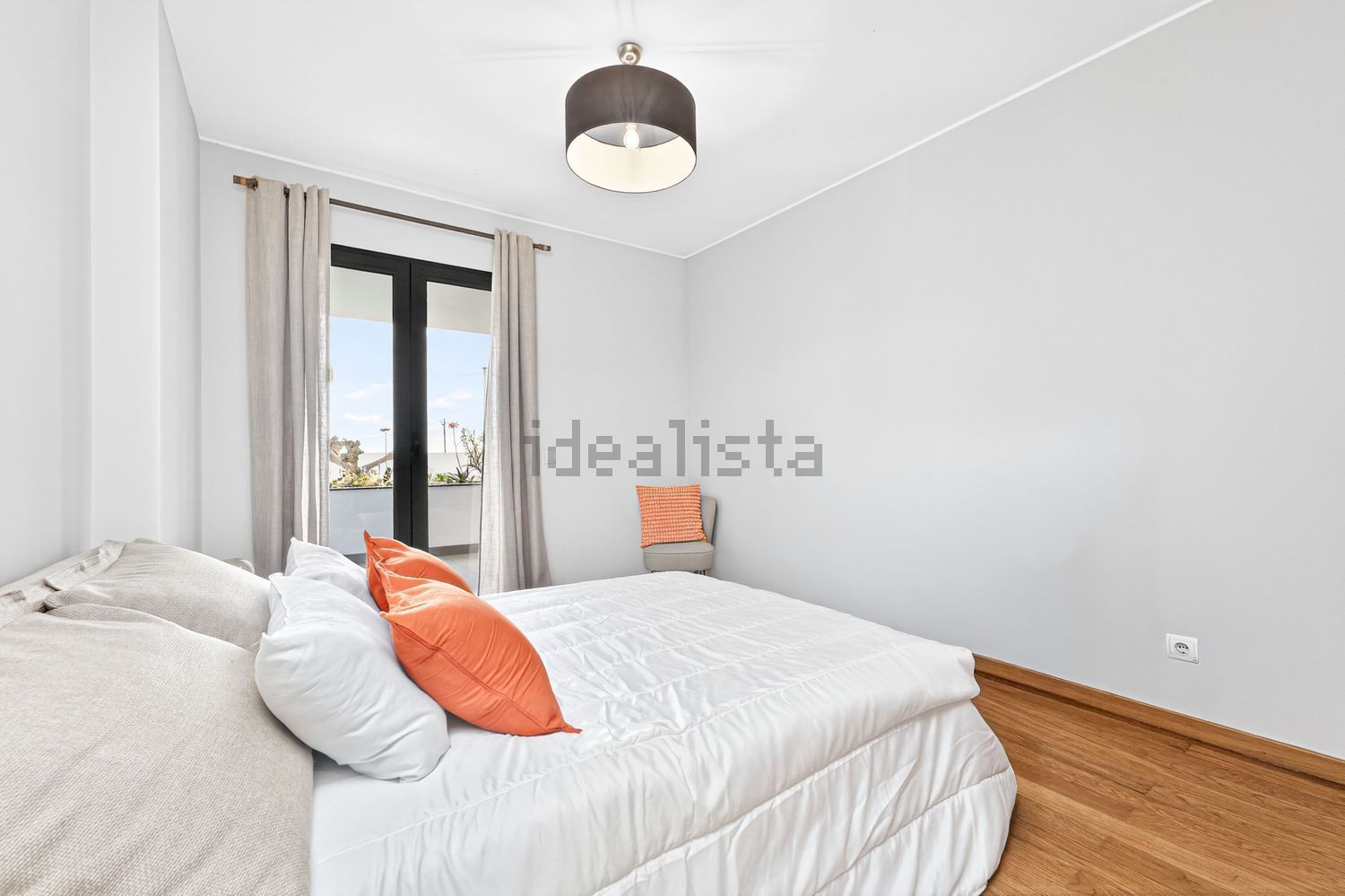 出租公寓 t2在Estrada da Ponta Oliveira s/n - 卧室