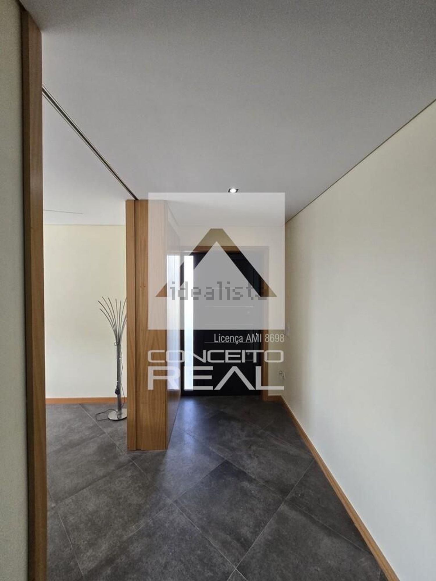 出租小楼房或别墅在 São Pedro da Cova - 照片