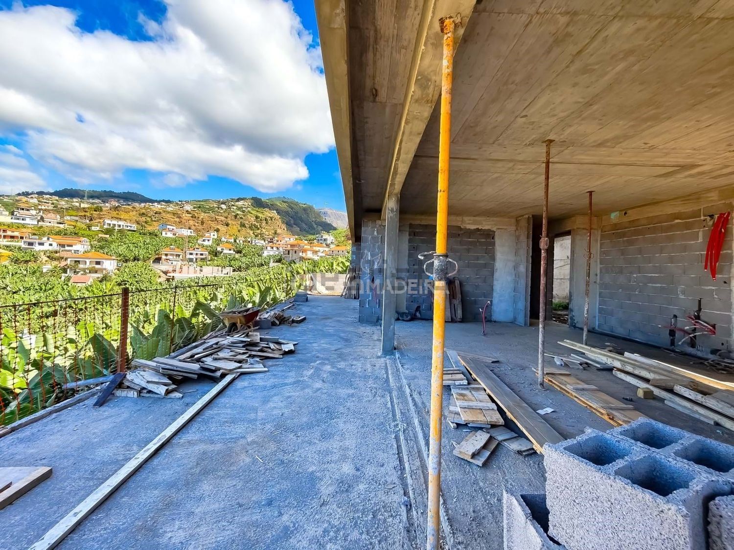 小楼房或独栋别墅出售Estr. da Vargem de baixo - 照片