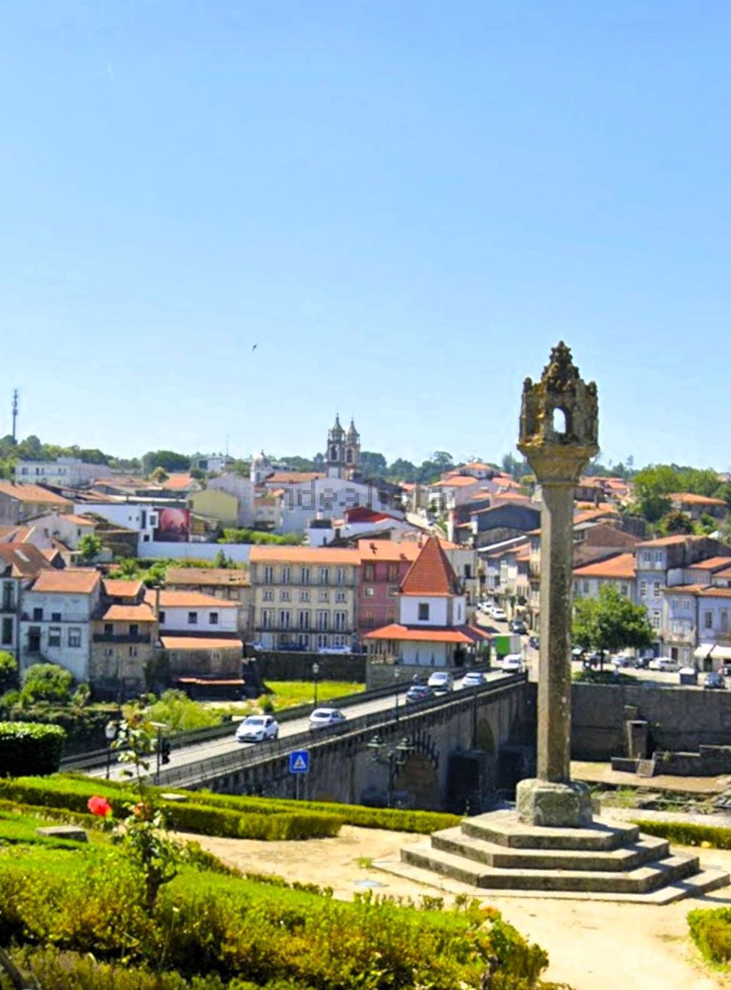 小楼房或独栋别墅出售在Rua de Miguel Ângelo, 125 - 照片