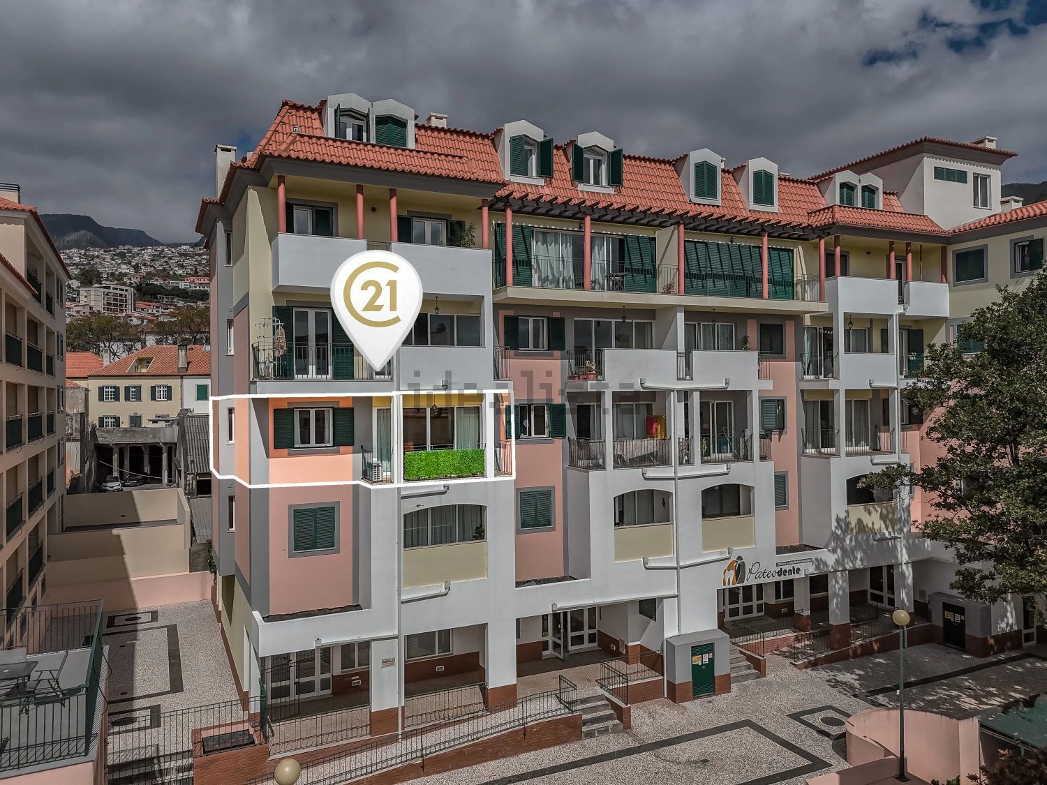 公寓 t2出售在Rua do Carmo, 29 - 视线