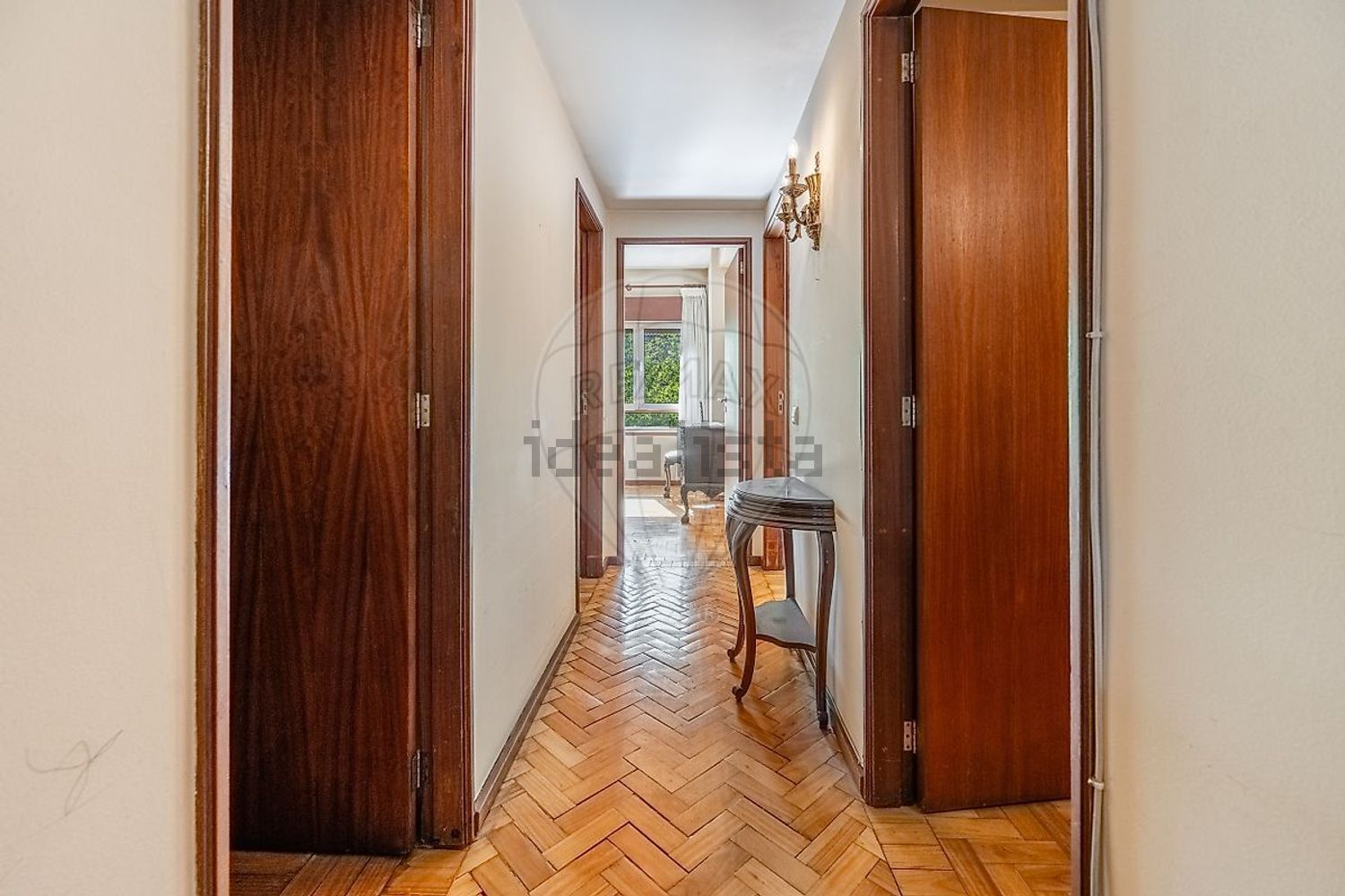 公寓 t3出售在Avenida da Liberdade, 478 - 过道