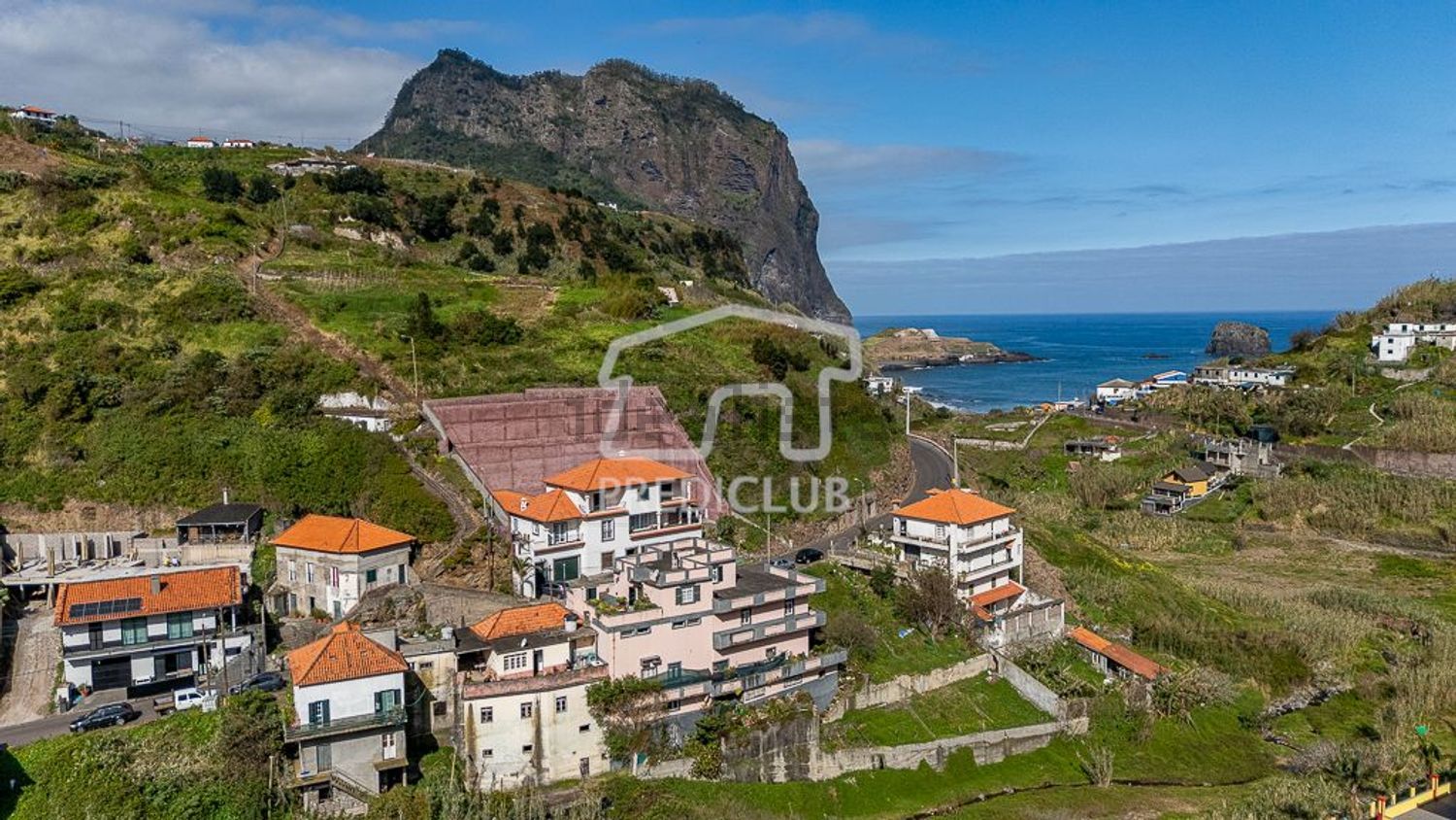 小楼房或别墅出售在Machico - 视线