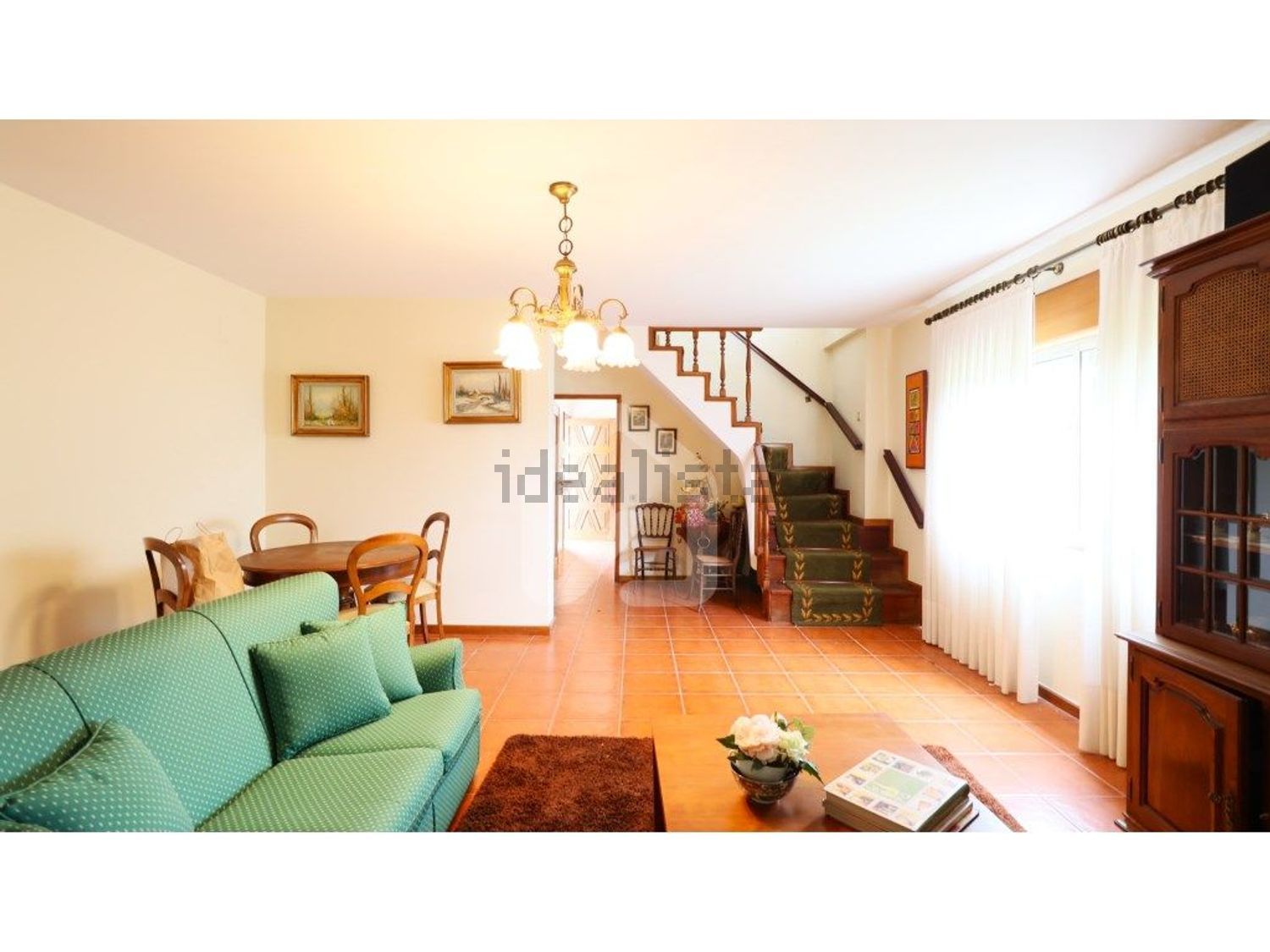 小楼房或独栋别墅出售在Centro - 客厅