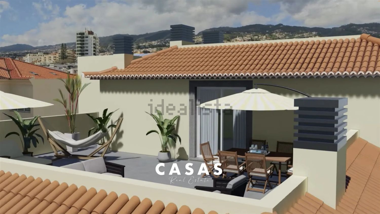 顶层公寓出售在Rua do Carmo s/n - 外立面