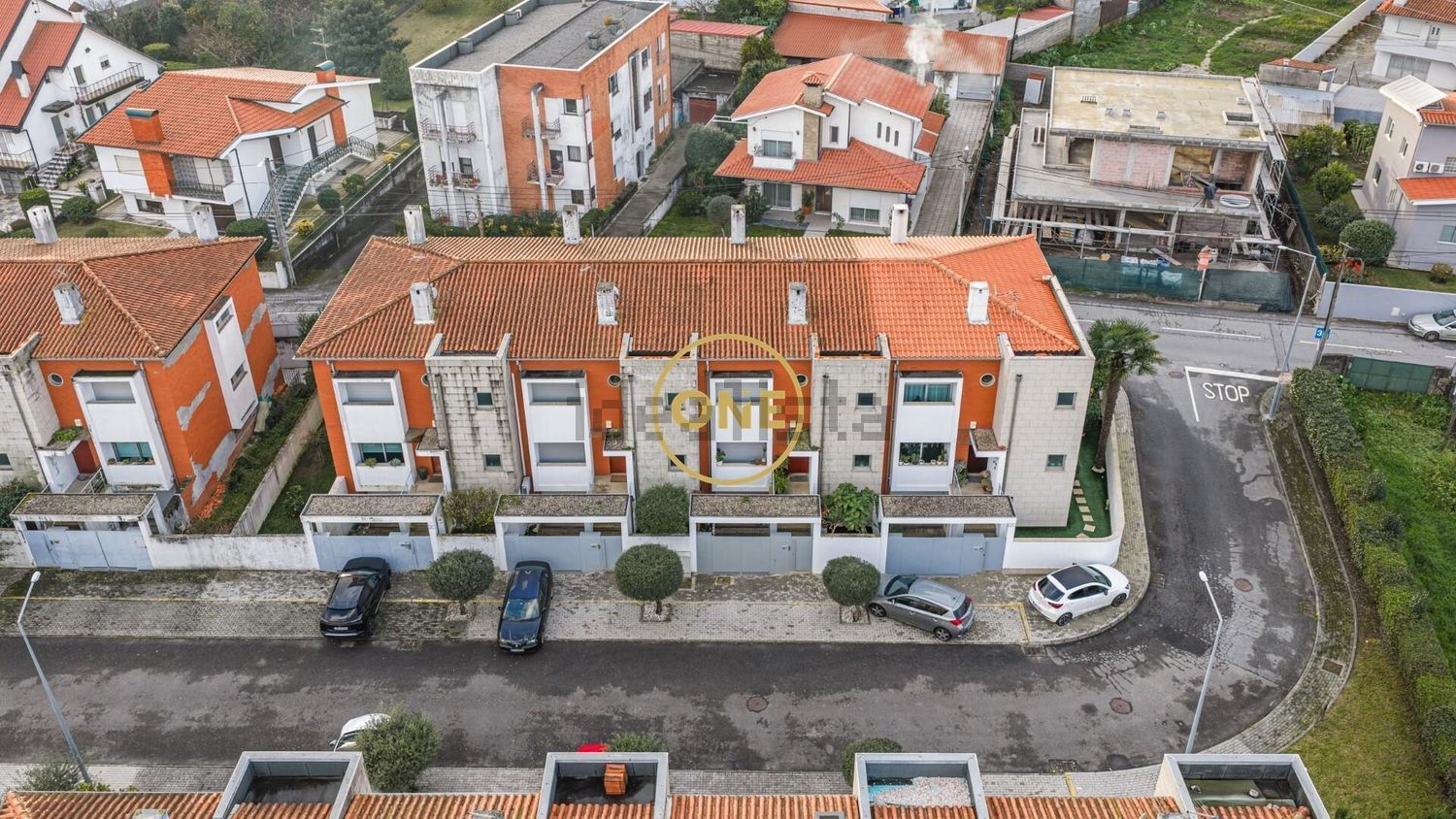 联排别墅出售在Rua Abade Rodrigo Joaquim de Menezes, 87 - 照片