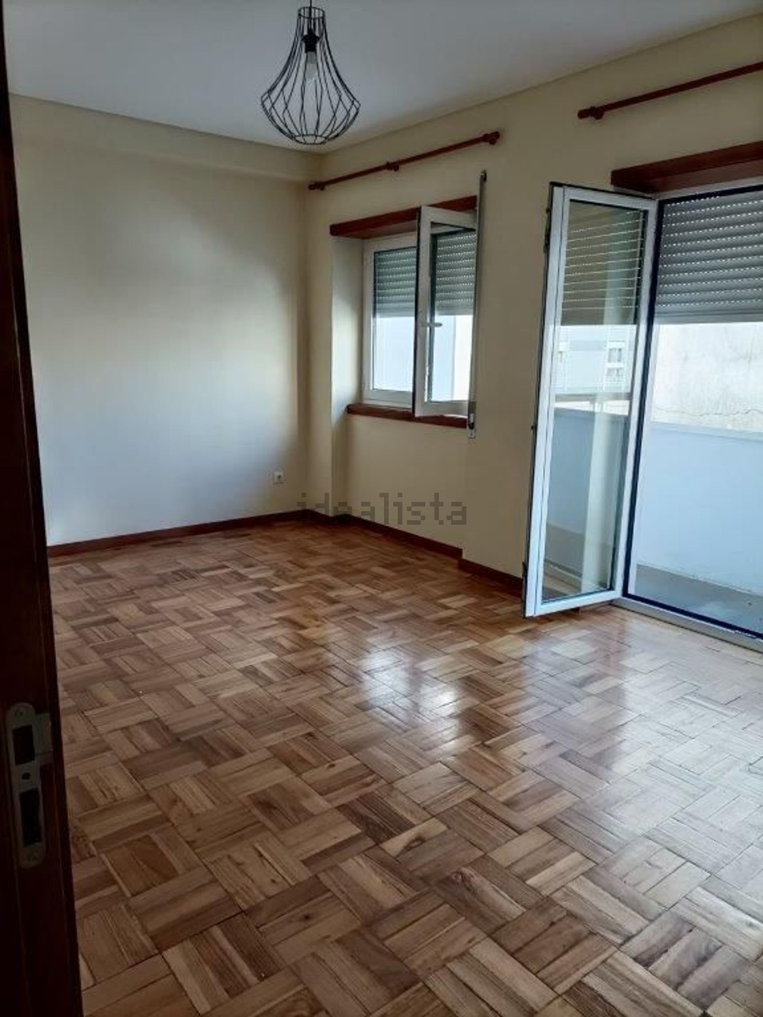 出租公寓 t3在Avenida João XXI, 674 - 居住