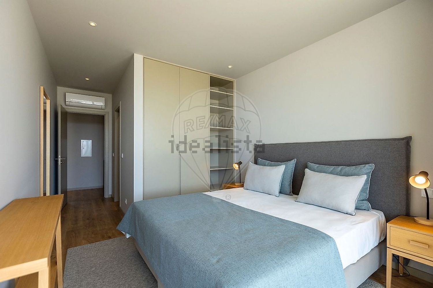 小楼房或独栋别墅出售在Estrada do Rio Cortiço - 卧室