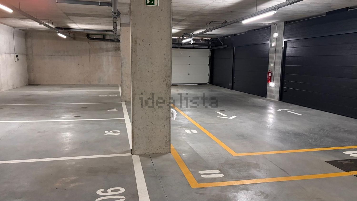 公寓 t2出售在Rua de São Vicente, 181 - 停车位
