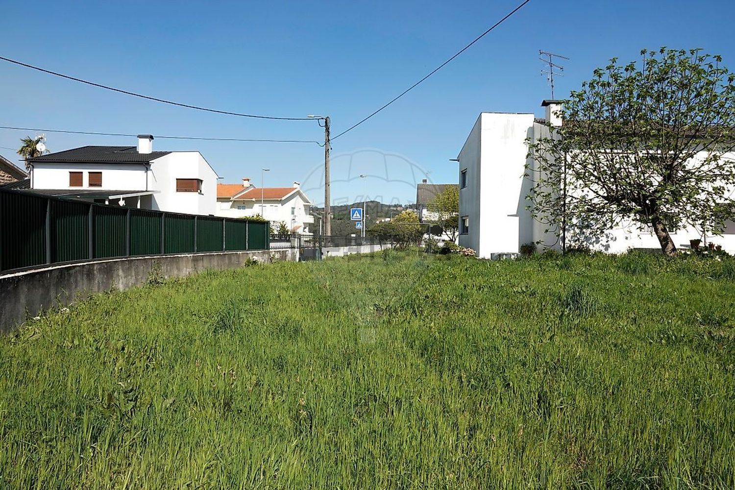 小楼房或独栋别墅出售在 Margaride (Santa Eulália) - Várzea - Lagares - Varziela - Moure - 外立面