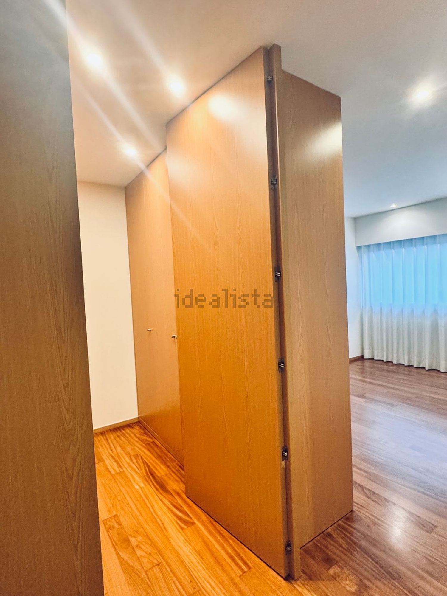 公寓 t3出售在Avenida Alcaides de Faria, 305 - 试衣间
