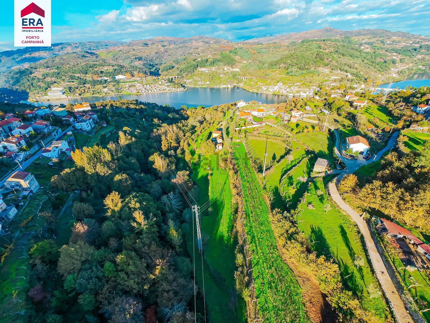 小楼房或独栋别墅出售Quinta dos Moinhos - Casal 4690 - 019 Cinfães - 视线