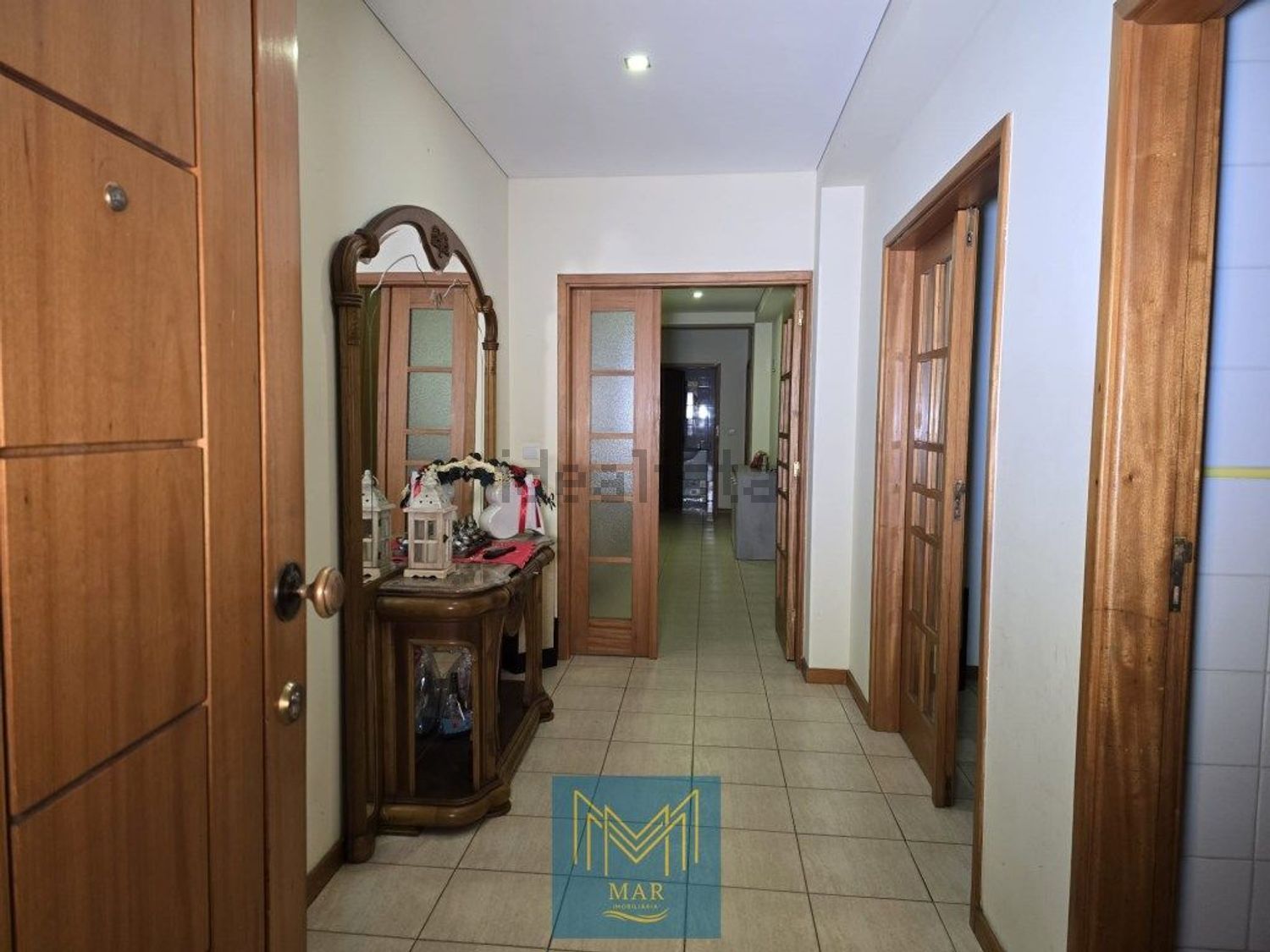 公寓 t4出售在Rua da Devesa D'Agra - 过道