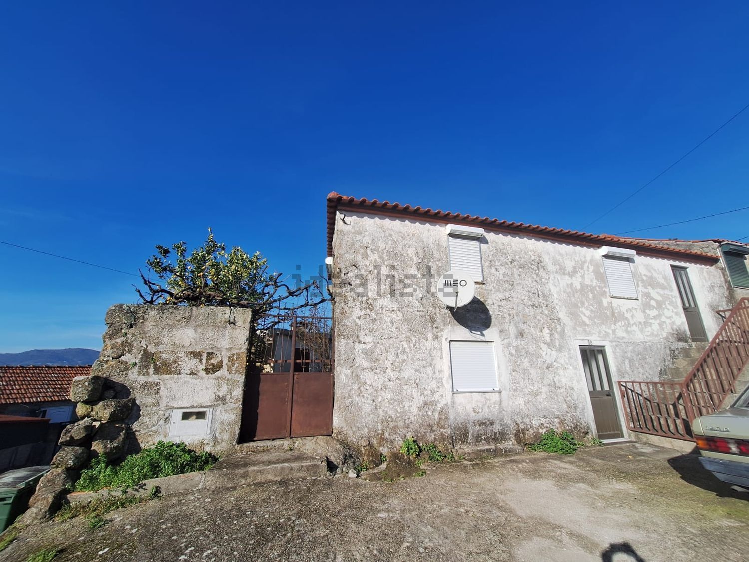 小镇楼房出售在Rua de Bafoeiras, 58 - 外立面