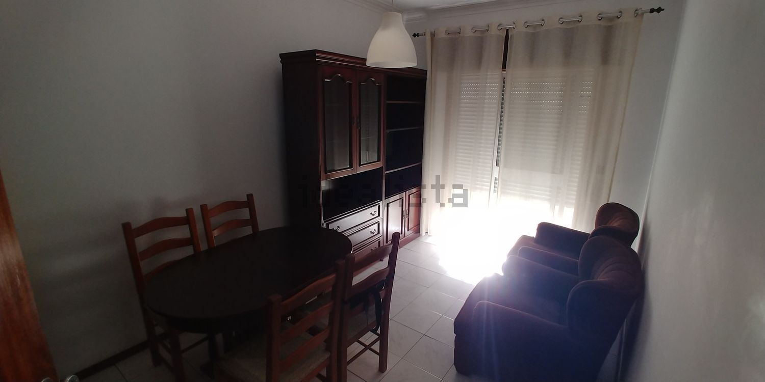 出租公寓 t1在Rua Dom Afonso Henriques, 17 - 客厅