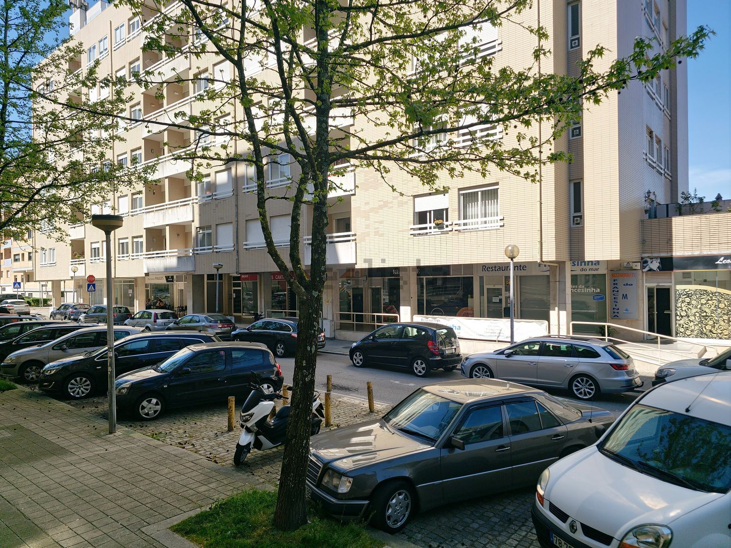 公寓 t2出售在Rua José Régio, 60 - 外立面