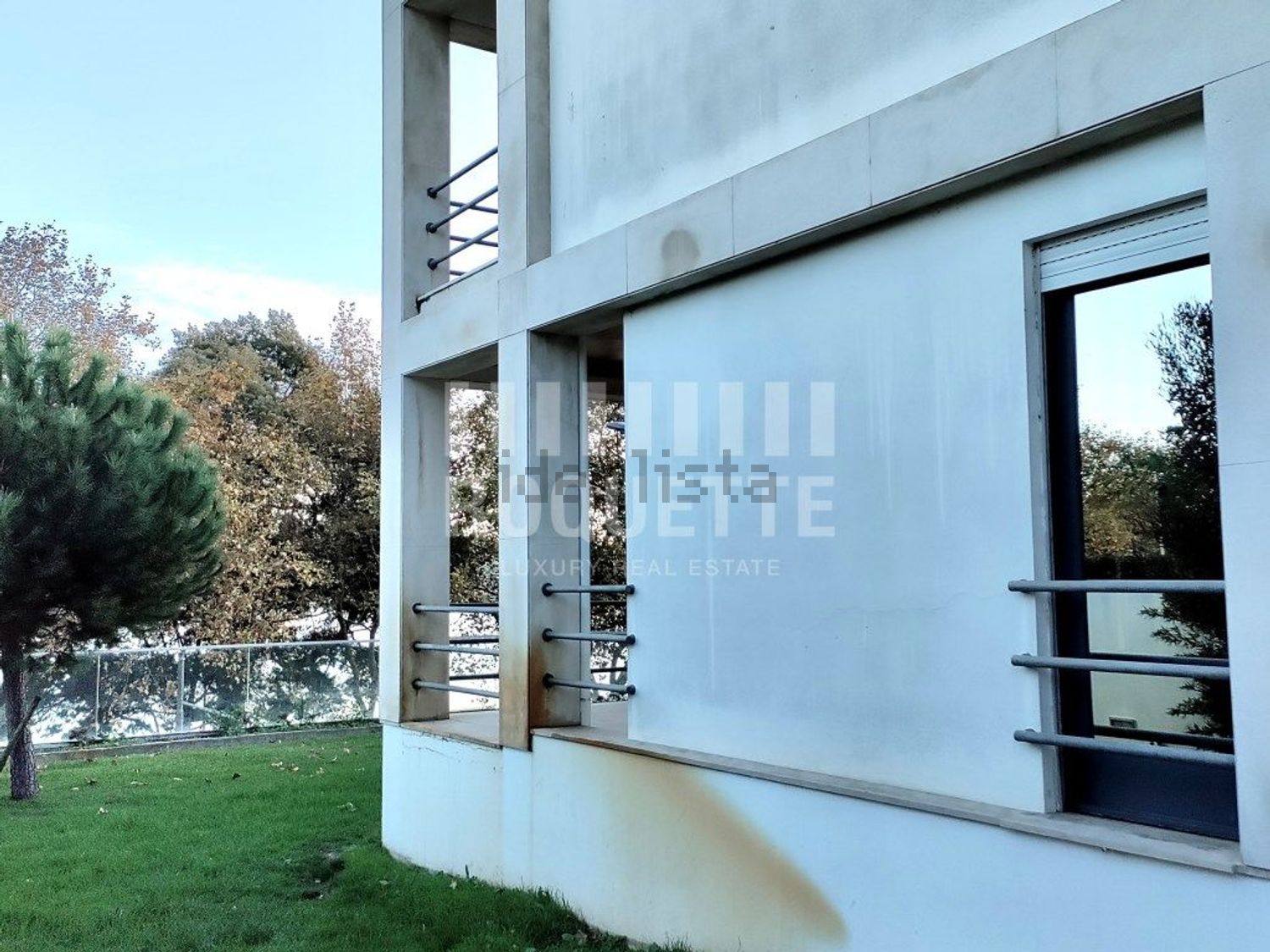 出租小楼房或独栋别墅在 Serralves - 视线