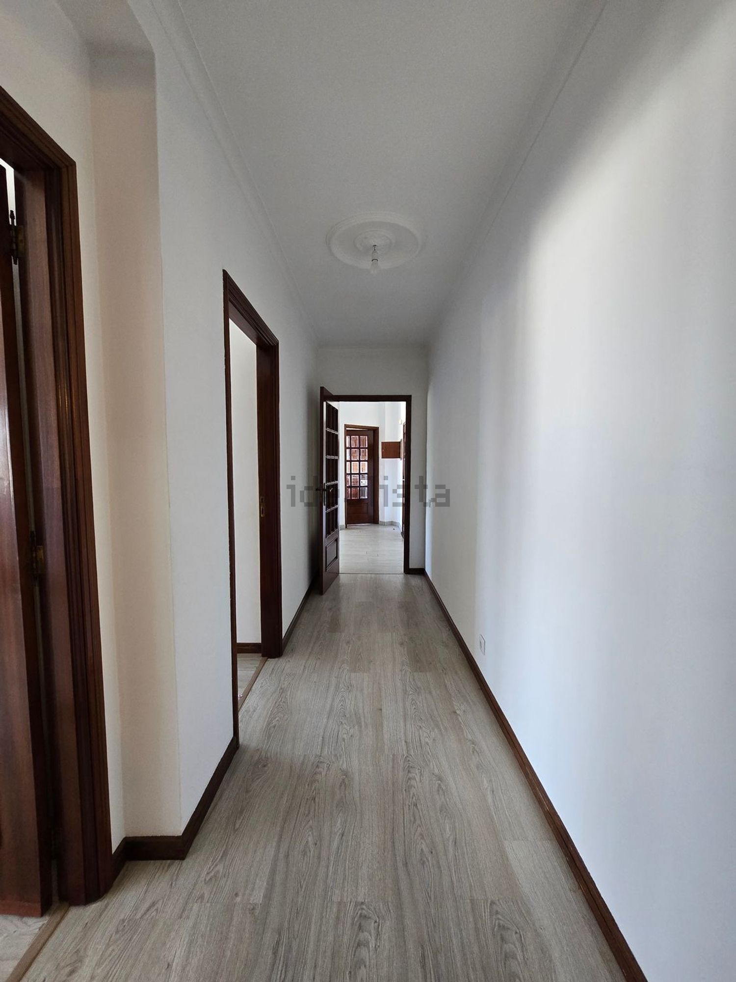 公寓 t2出售在Rua Dr Augusto Leite Costa Faria, 2 - 过道