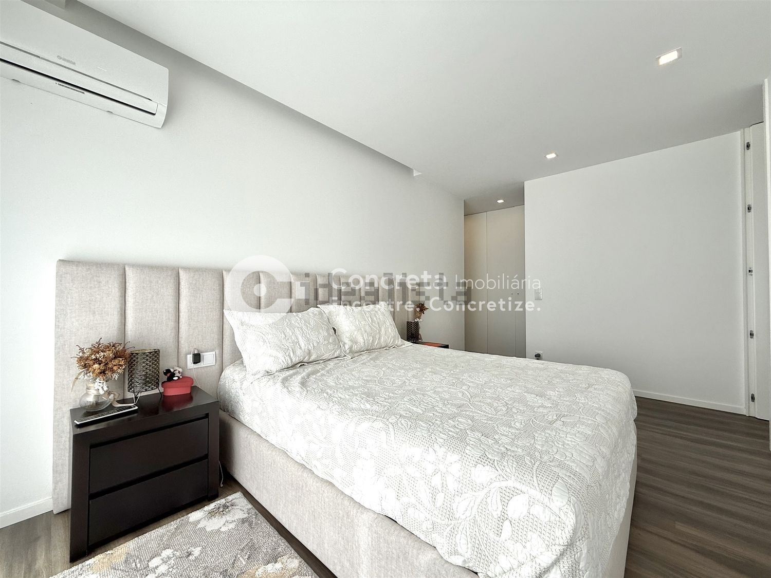 小楼房或独栋别墅出售在Avenida Central, 530 - 卧室