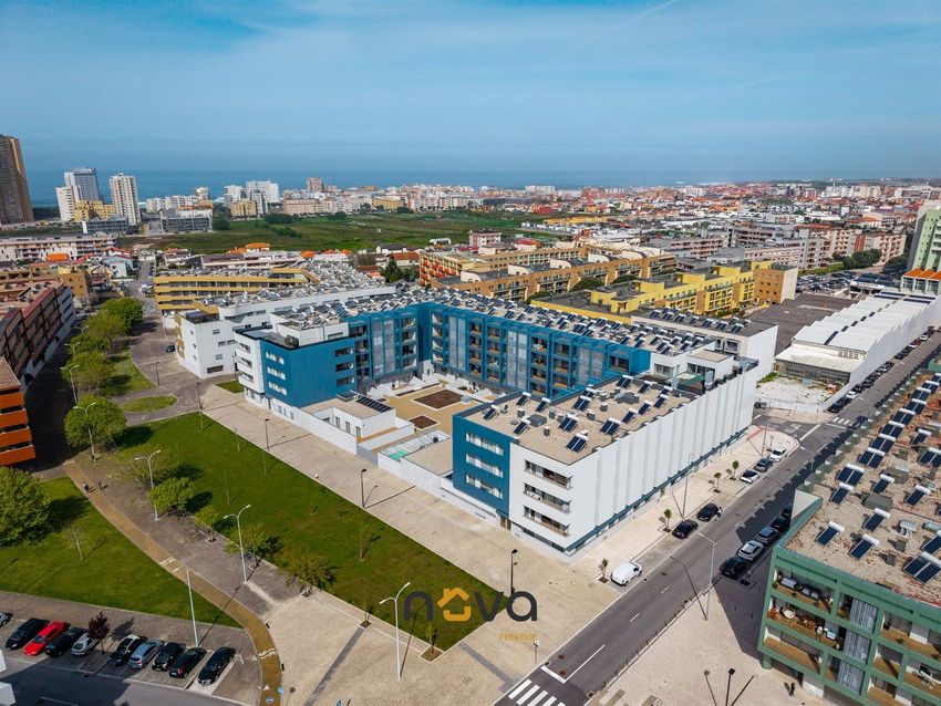 公寓 t2出售在Rua Cidade de Barcelos, 218