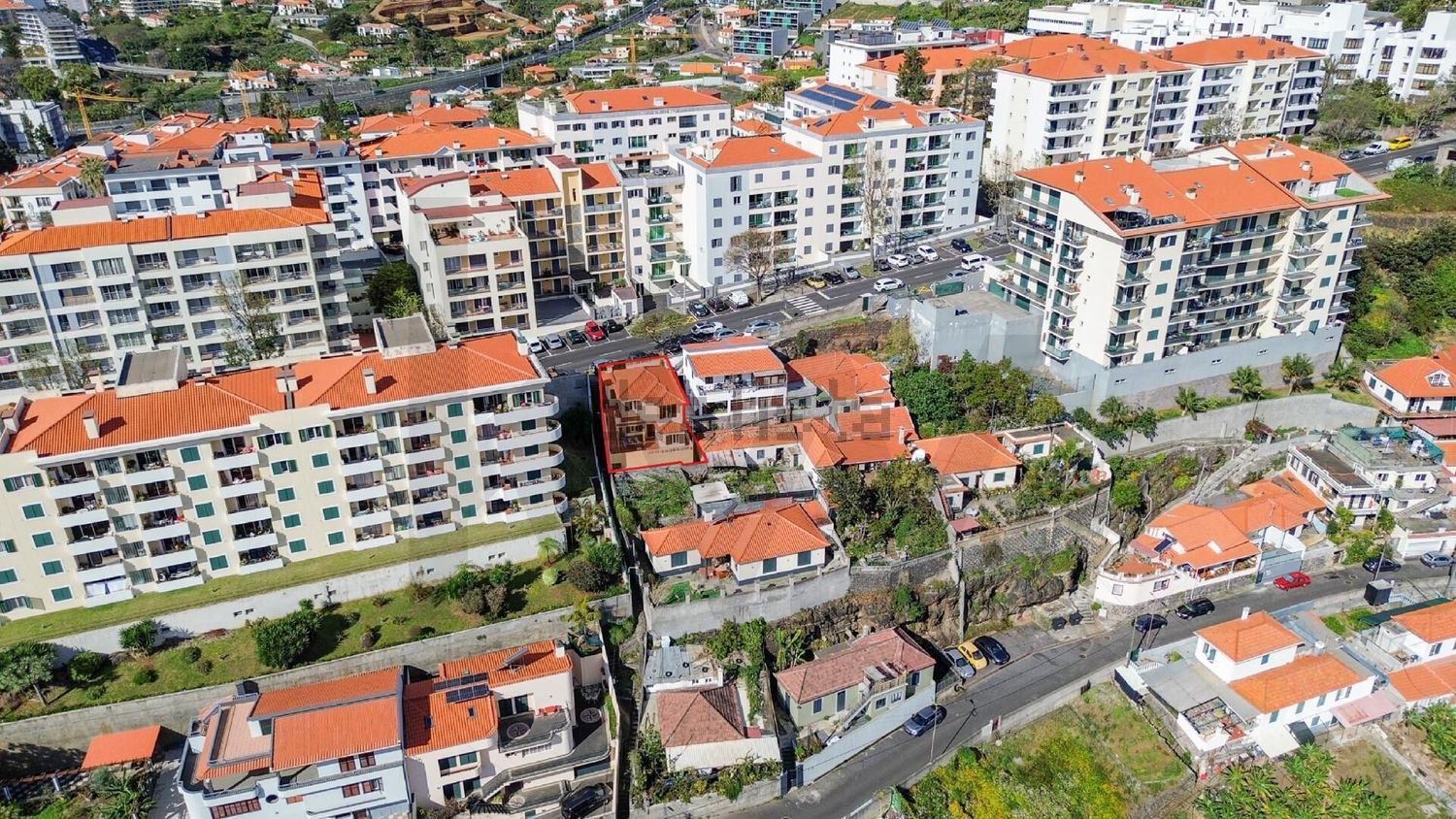 小楼房或独栋别墅出售在Avenida da Madalena s/n - 视线