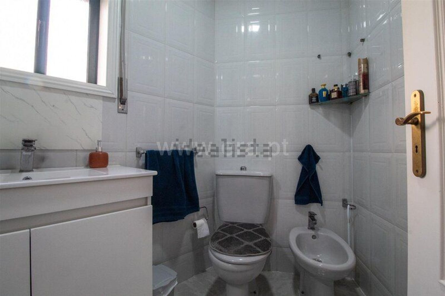 公寓 t3出售在Avintes - 卫生间