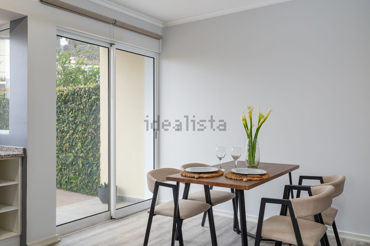 公寓 t2出售在Rua do Lugar da Bica, 234 - 客厅