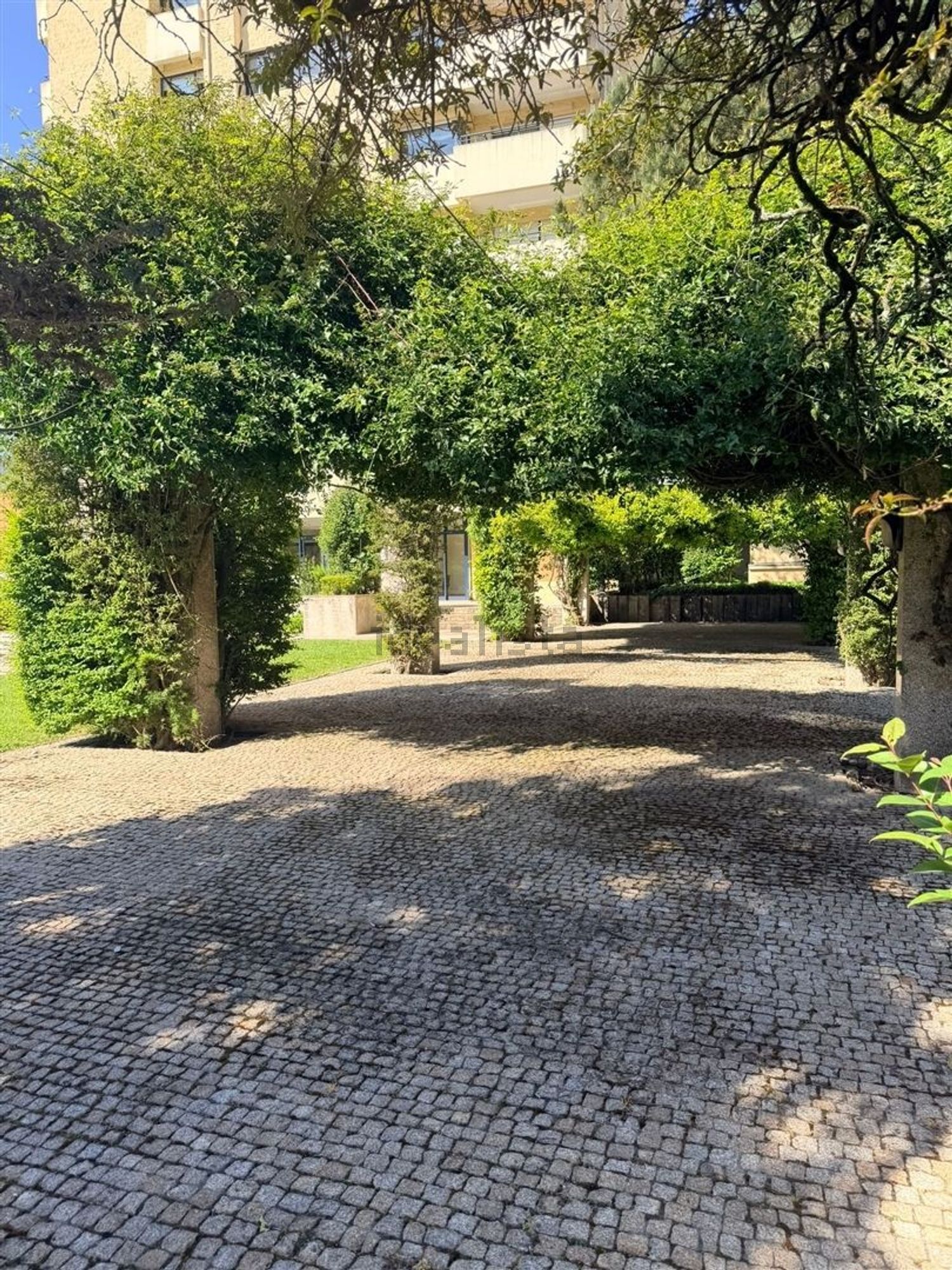 公寓 t2出售在 Centro de Ramalde - Pereiró - 花园