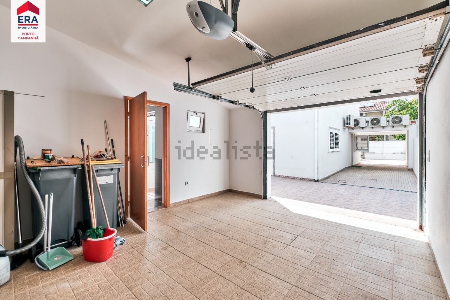 双拼别墅出售在Rua de Alcântara - 照片