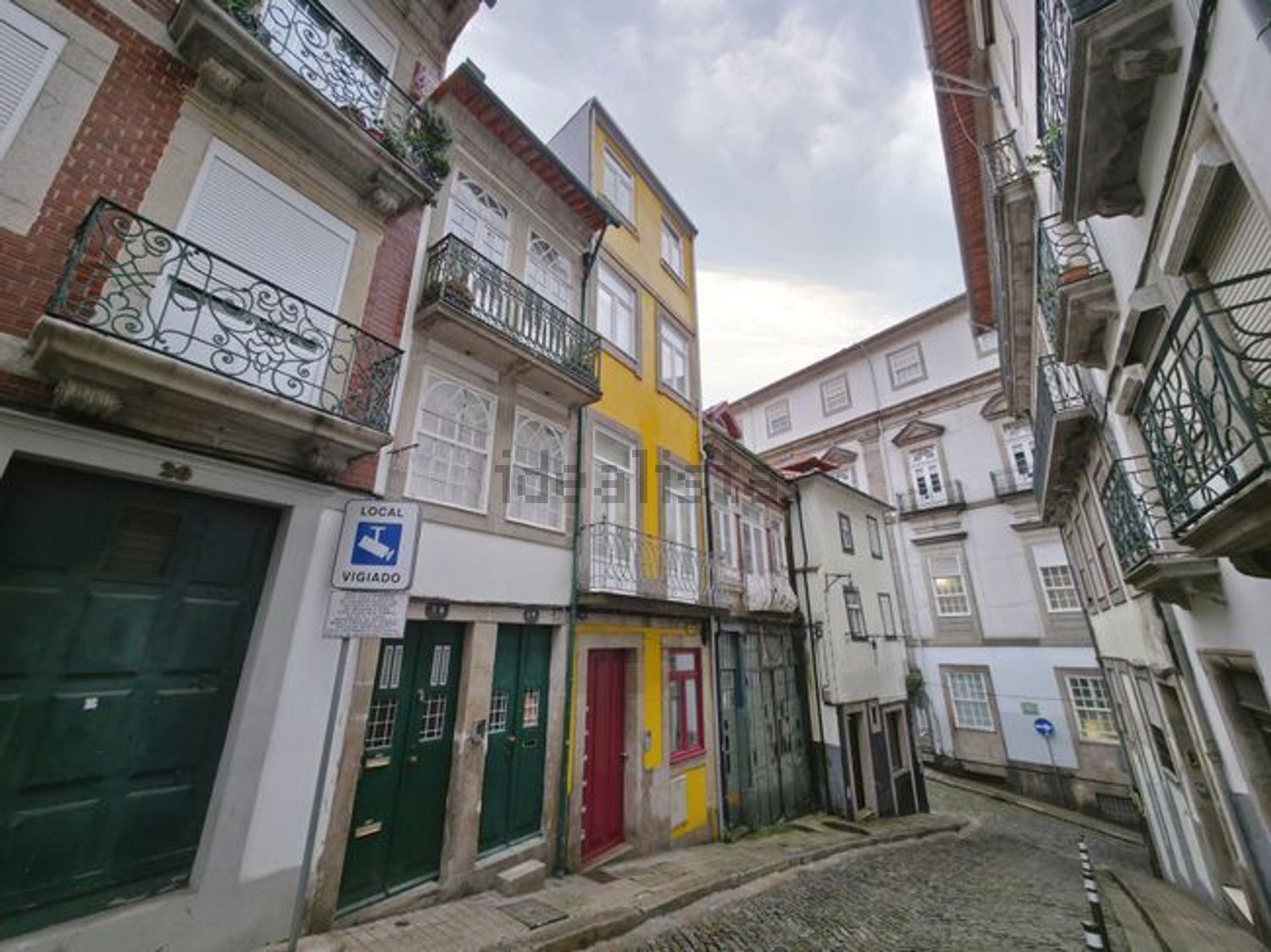 顶层公寓出售在Rua de São João Novo s/n - 视线