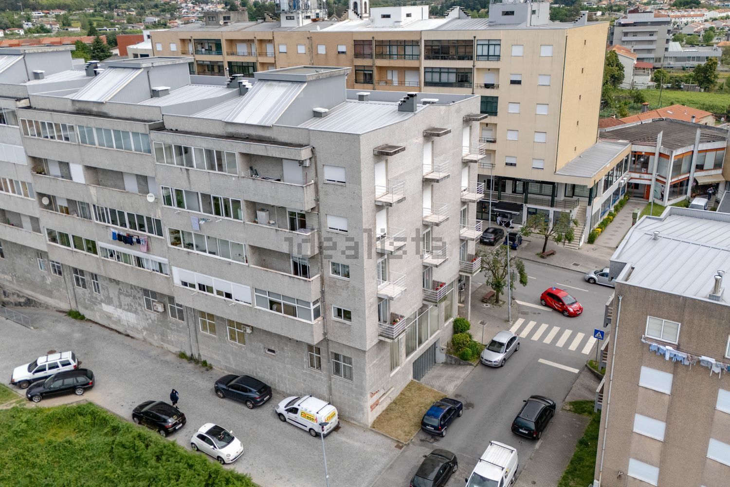 出租公寓 t3在Avenida Santo António, 16 - 视线