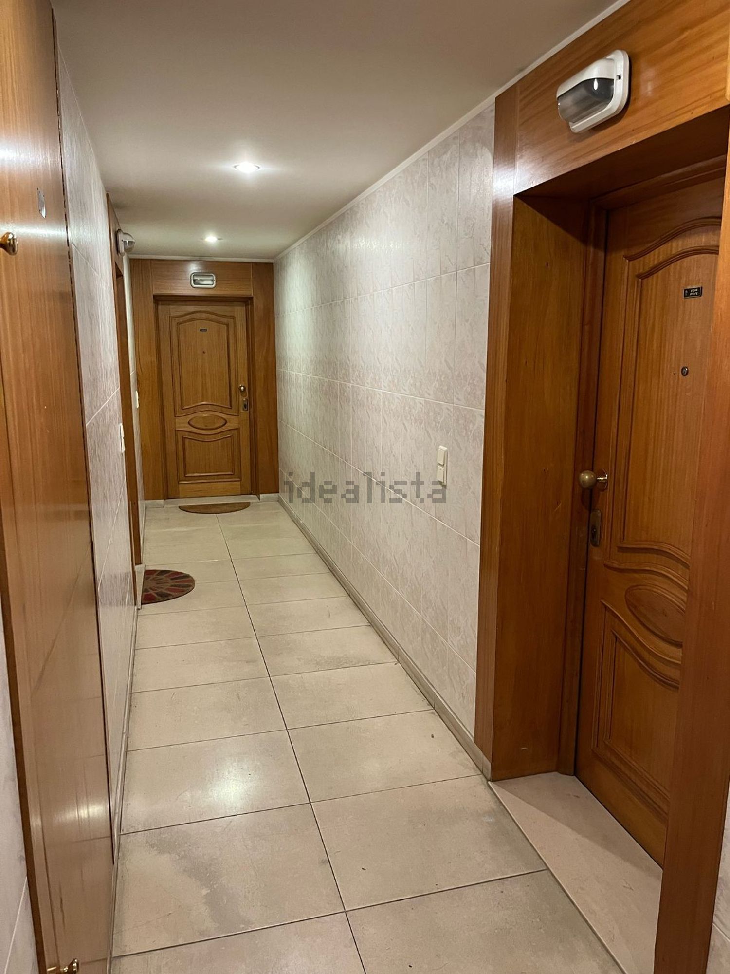 出租公寓 t2在Rua Clotilde Ferreira da Cruz, 217 - 过道