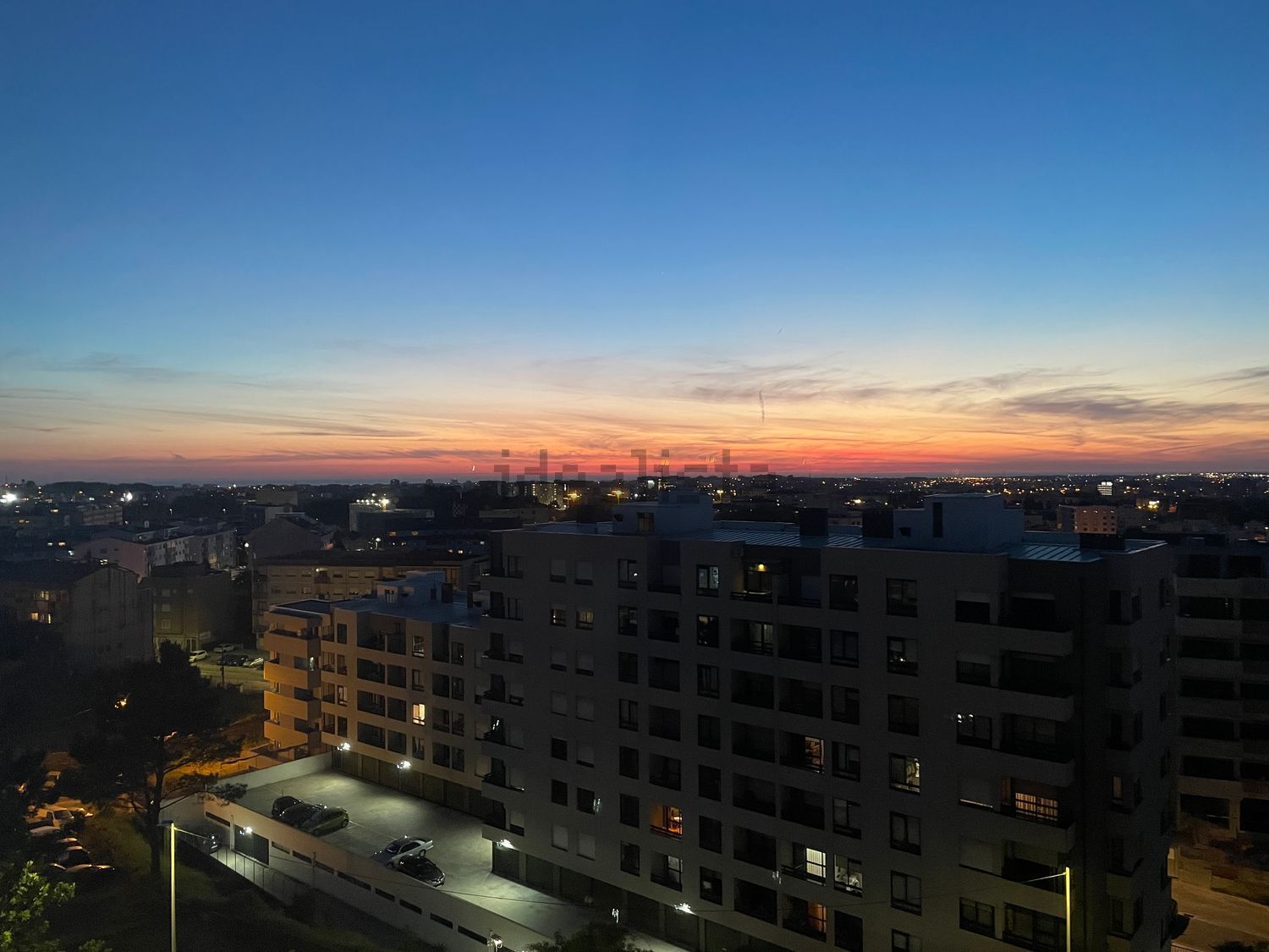 公寓 t2出售在Avenida de Fernão de Magalhães, 3470 - 视线